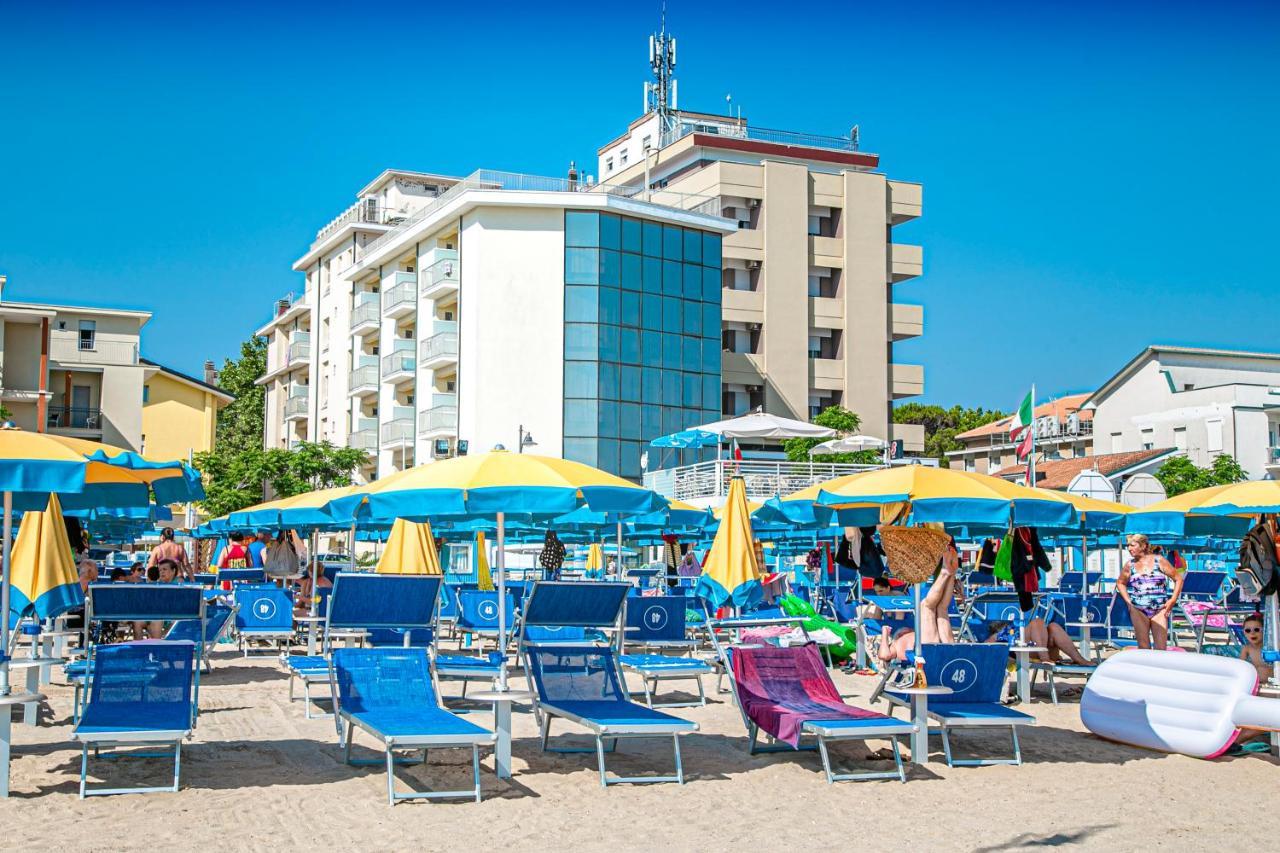 Hotel Ambasciatori Bellaria-Igea Marina Zewnętrze zdjęcie